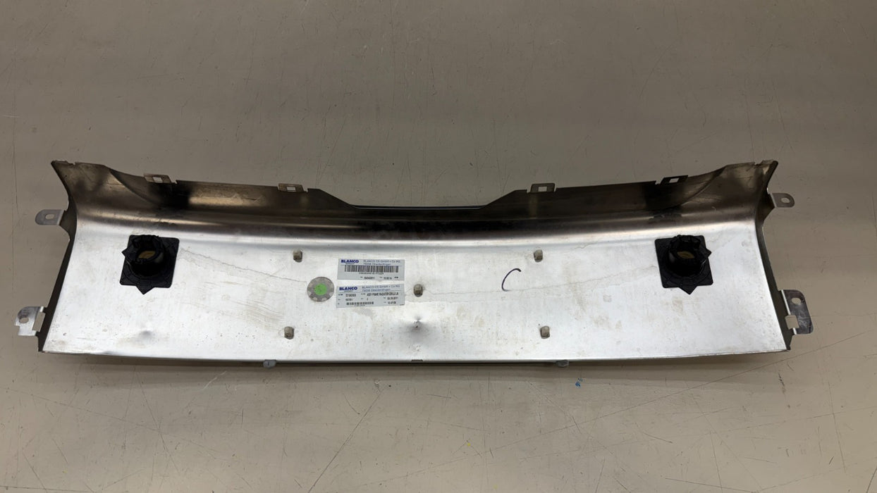 ROLLS ROYCE GHOST RR4 LHD LOWER RADIATOR GRILLE FRAME OEM 51137219634 511373744