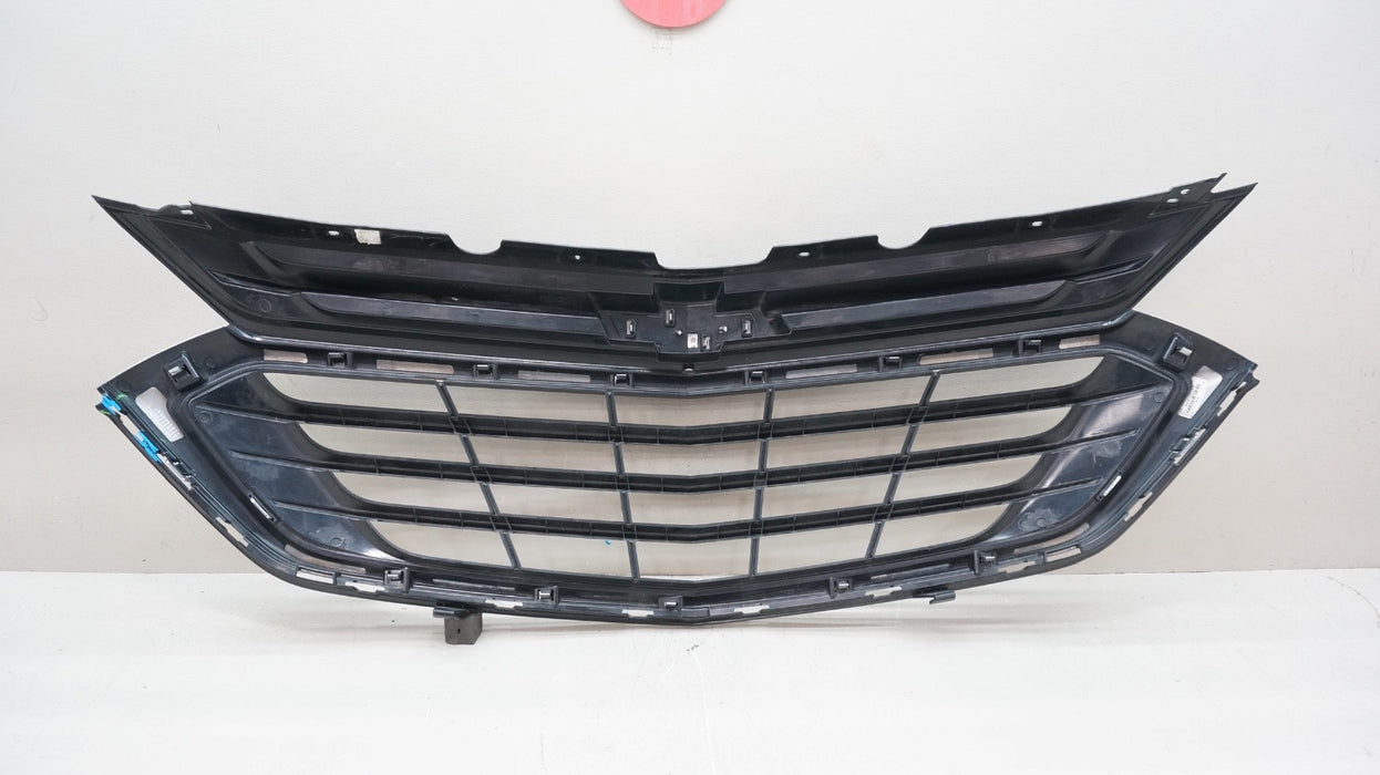 2018-2021 CHEVROLET EQUINOX FRONT BUMPER RADIATOR GRILLE OEM 84150748
