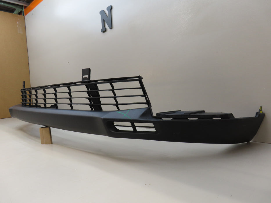 2017-2019 TOYOTA HIGHLANDER FRONT LOWER BUMPER COVER VALANCE OEM 52129-0E030