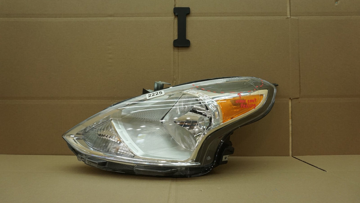 2015-2019 NISSAN VERSA  FRONT LEFT DRIVER SIDE HEADLIGHT HALOGEN AFTERMARKET