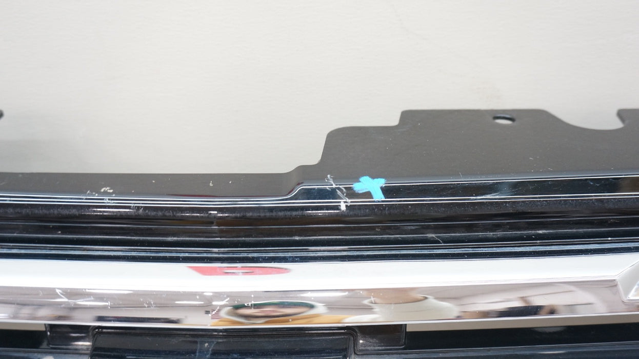 2024-2025 CHEVROLET SILVERADO 2500 3500 HD FRONT BUMPER GRILLE OEM