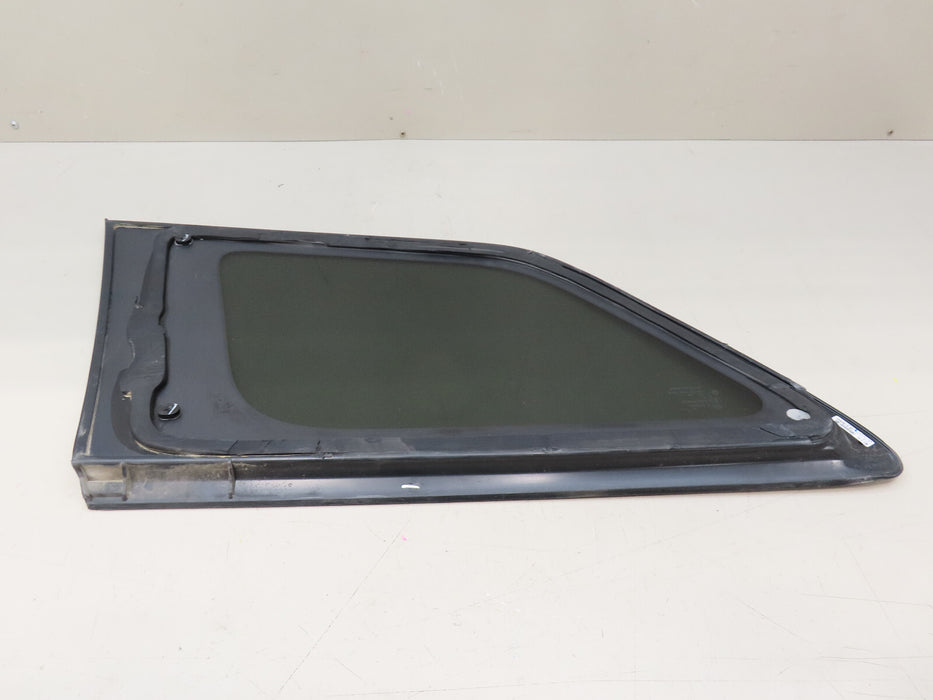 2016-2019 JEEP GRAND CHEROKEE REAR RIGHT PASSENGER QUARTER GLASS  OEM