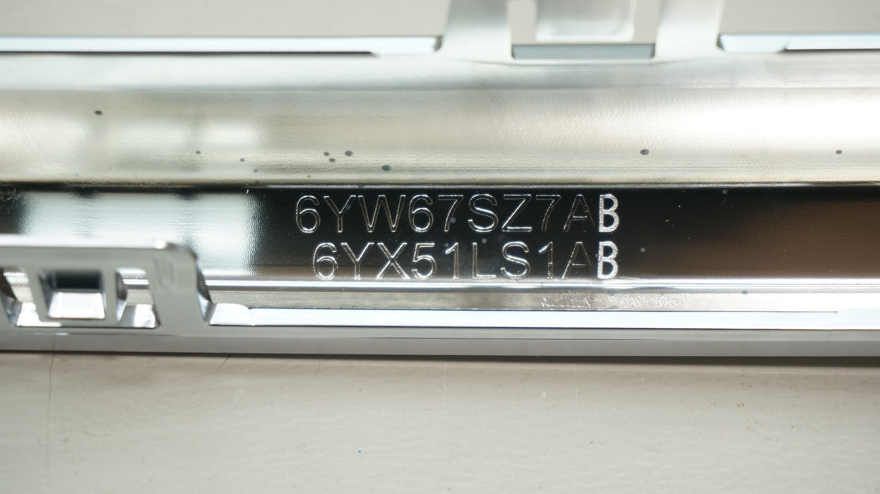 2022-2025 JEEP GRAND CHEROKEE FRONT BUMPER CENTER MOLDING TRIM 6YW67SZ7AB OEM