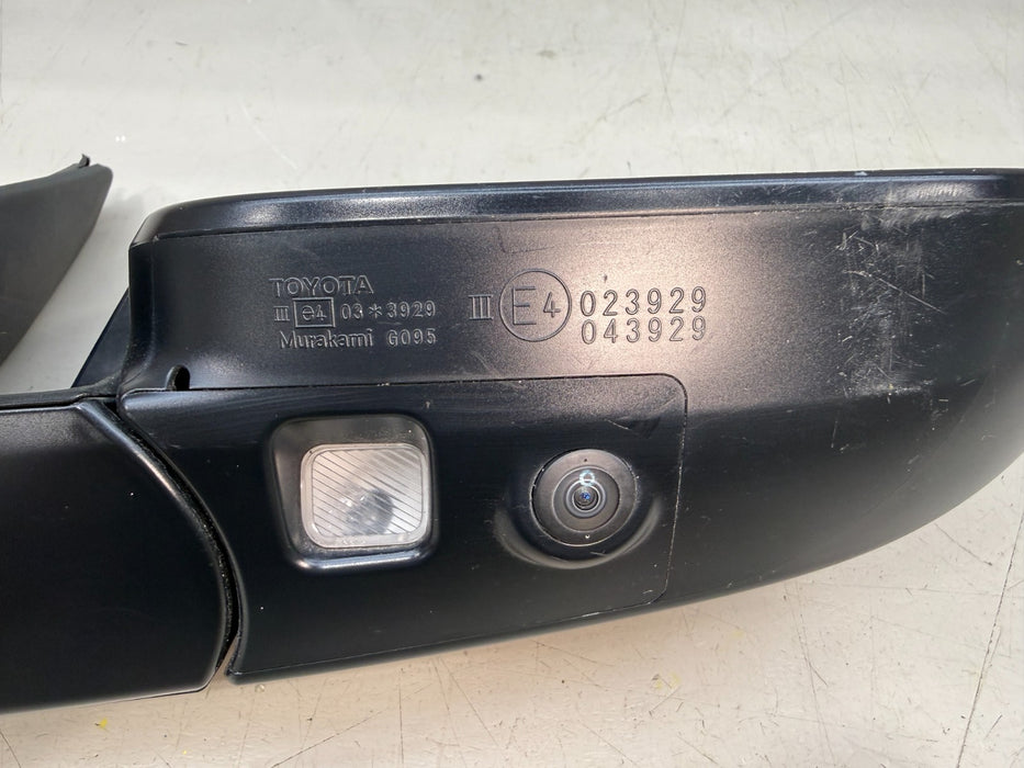 2015-2018 TOYOTA RAV4 RH PASSENGER SIDE DOOR MIRROR OEM