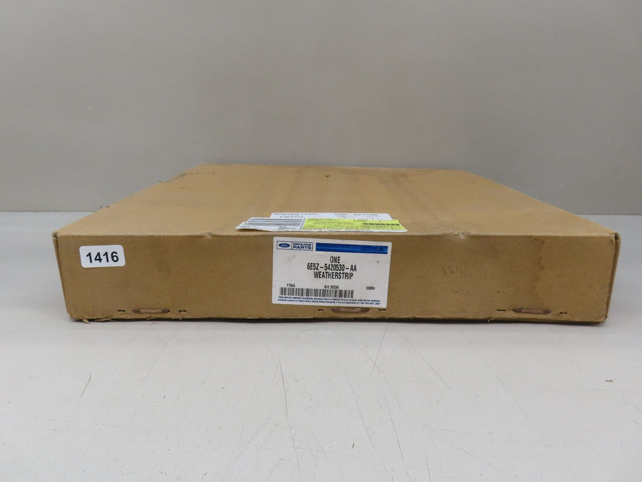 2006-2012 FORD FUSION FRONT RIGHT PASSENGER SIDE DOOR GASKET WEATHERSTRIP OEM