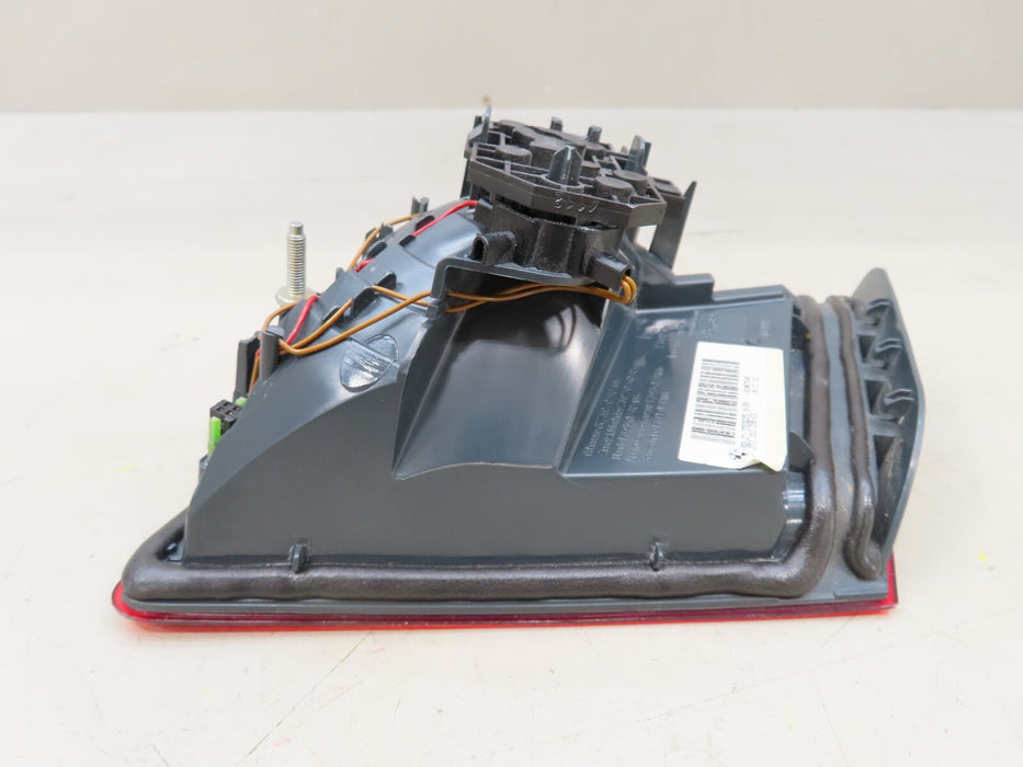 2011-2013 BMW 528I 535I 550I REAR LEFT DRIVER SIDE TAIL LIGHT LAMP OEM