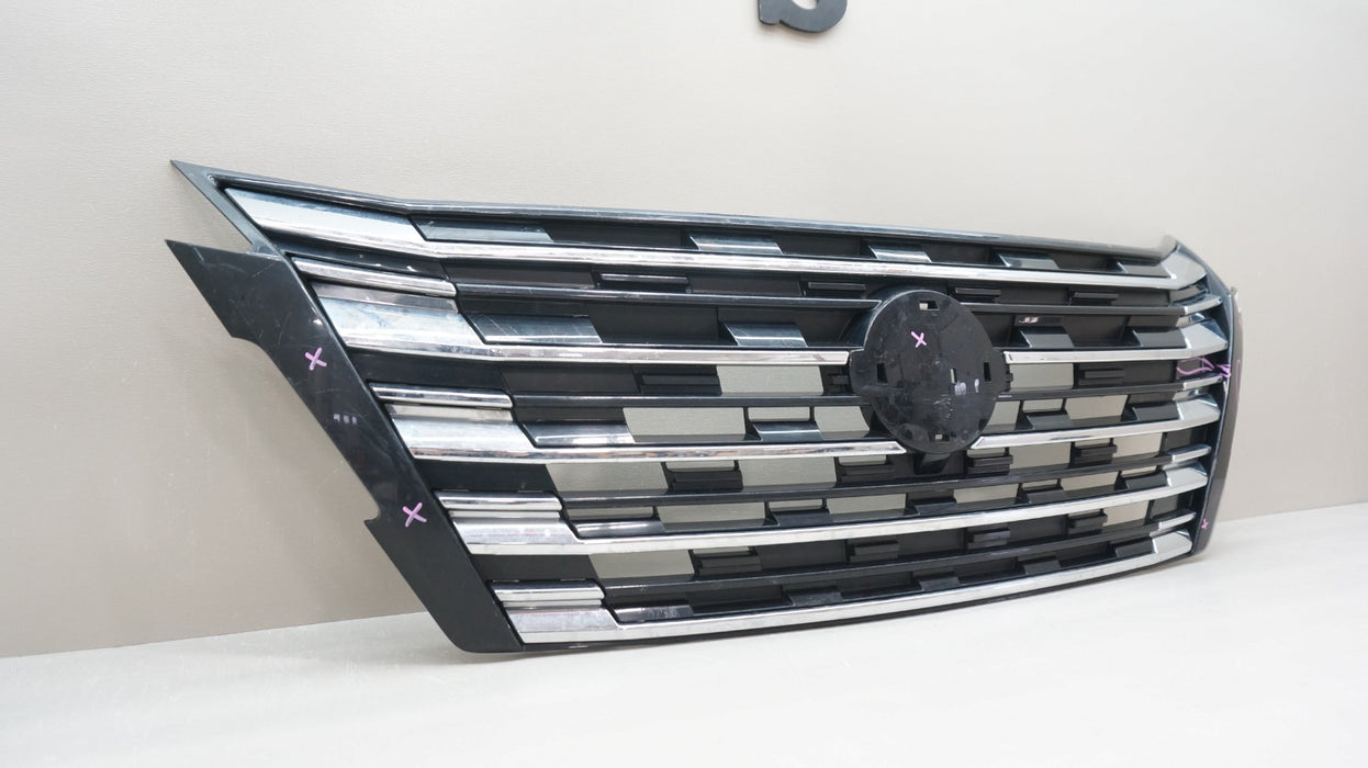 2024-2025 NISSAN ROGUE FRONT BUMPER RADIATOR GRILLE OEM
