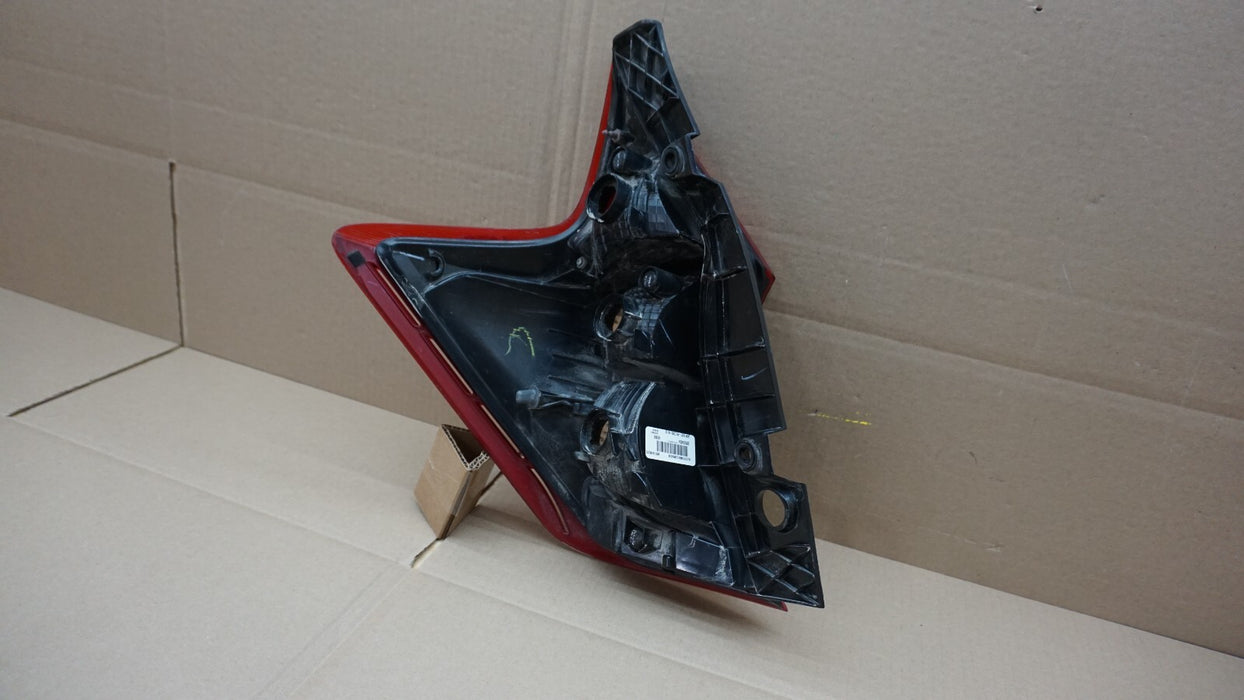 2014-2019 NISSAN NOTE REAR RH RIGHT PASSENGERS TAIL LIGHT OEM 265503WC0A