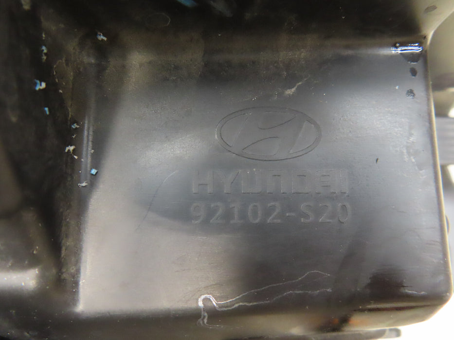 2019 2020 HYUNDAI SANTA FE FRONT RIGHT PASSENGER SIDE HEADLIGHT HEAD LAMP OEM