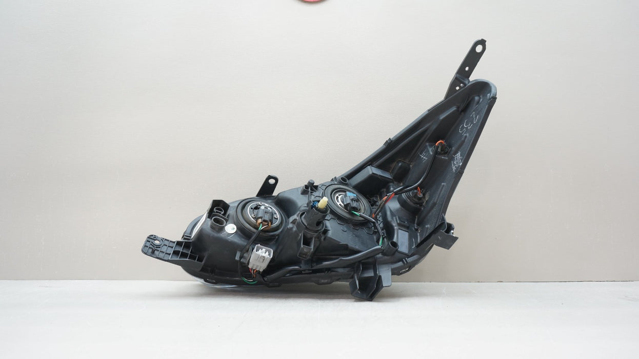 2017-2023 SUBARU IMPREZA FRONT RIGHT PASSENGER SIDE HALOGEN HEADLIGHT OEM