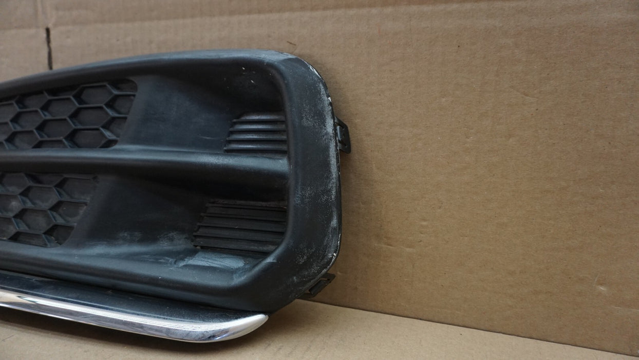 2016-2018 ACURA RDX FRONT BUMPER LEFT DRIVER SIDE FOG LIGHT GRILLE COVER OEM