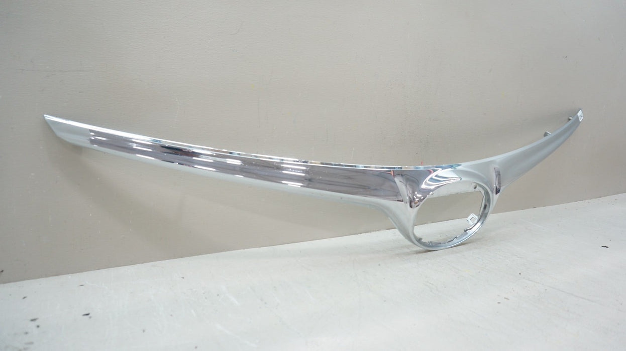 2016-2018 TOYOTA AVALON HYBRID FRONT CHROME GRILLE TRIM MOLDING OEM 53111-07040