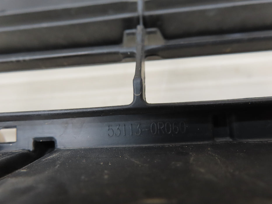 2016-2018 TOYOTA RAV4 FRONT LOWER BUMPER GRILL GRILLE OEM