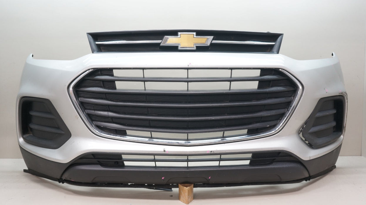 2017-2022 CHEVROLET TRAX FRONT COMPLETE BUMPER COVER W/ GRILLES 42537718 OEM