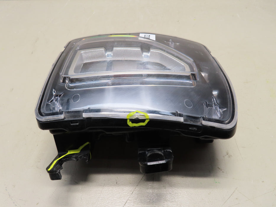 2016 2017 2018 CHEVROLET SILVERADO 1500 FRONT RIGHT PASSENGER SIDE FOG LIGHT OEM