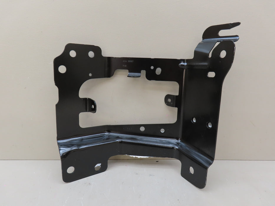 2014 2015 CHEVROLET SILVERADO 1500 FRONT RIGHT BUMPER OUTER BRACKET OEM 23365569
