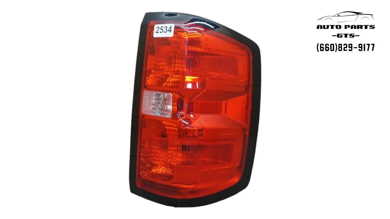 2014-2019 CHEVROLET SILVERADO REAR RIGHT PASSENGERS TAIL LIGHT OEM