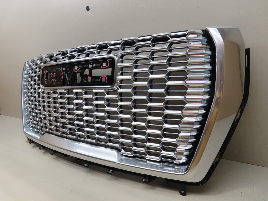 2021 2022 GMC YUKON DENALI FRONT RADIATOR GRILLE GRILL OEM N0660-84835783