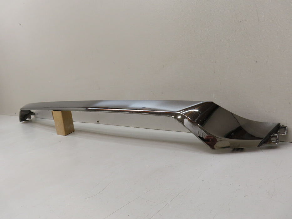 2019 2020 HYUNDAI SANTA FE FRONT CENTER MOLDING OEM