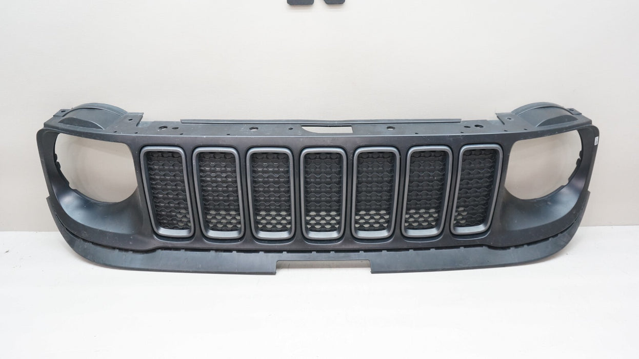 2019-2023 JEEP RENEGADE FRONT BUMPER RADIATOR GRILLE OEM
