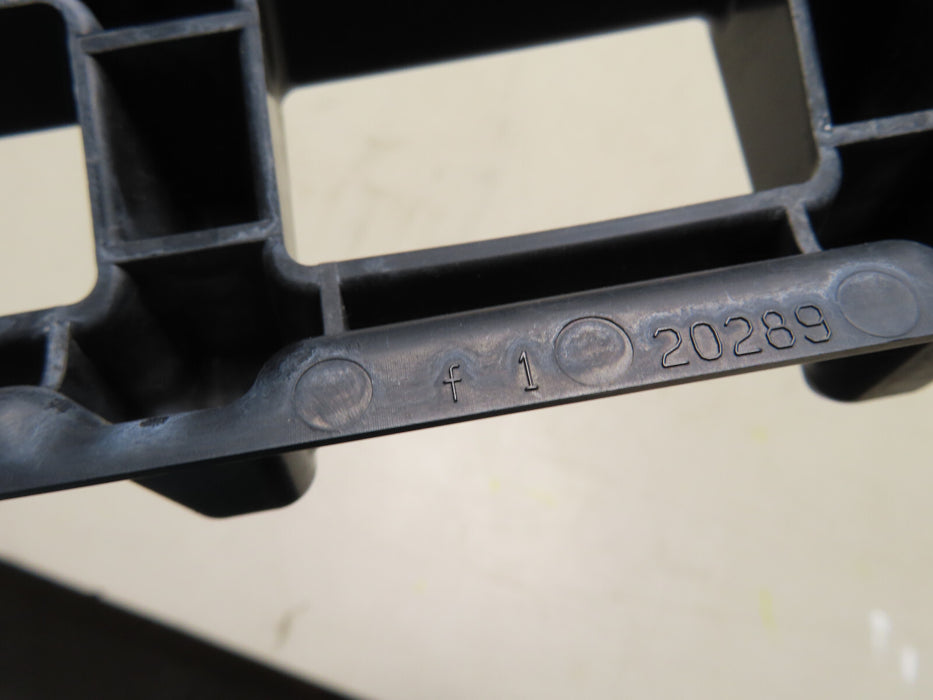 2017 2018 TOYOTA HIGHLANDER FRONT BUMPER CENTER SUPPORT OEM P#52521-0E020