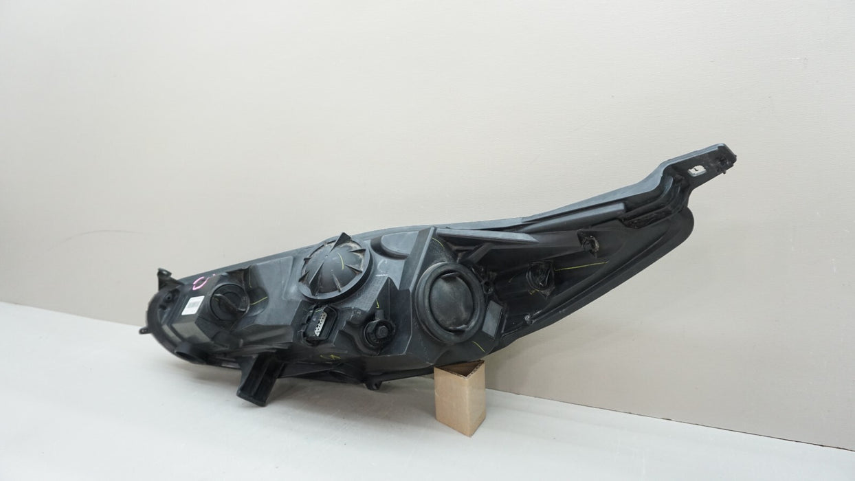 2014-2019 FORD FIESTA FRONT RH RIGHT PASSENGER SIDE HEADLIGHT OEM