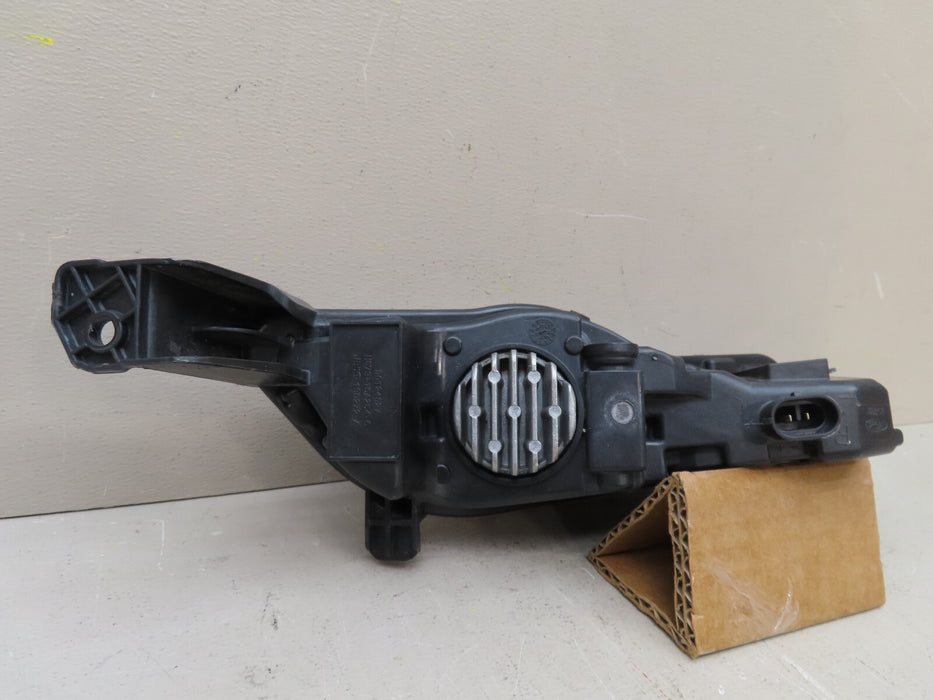 2017 2018 2019 FORD FUSION FRONT RIGHT PASSENGER FOG LIGHT LED OEM HS7315A254C