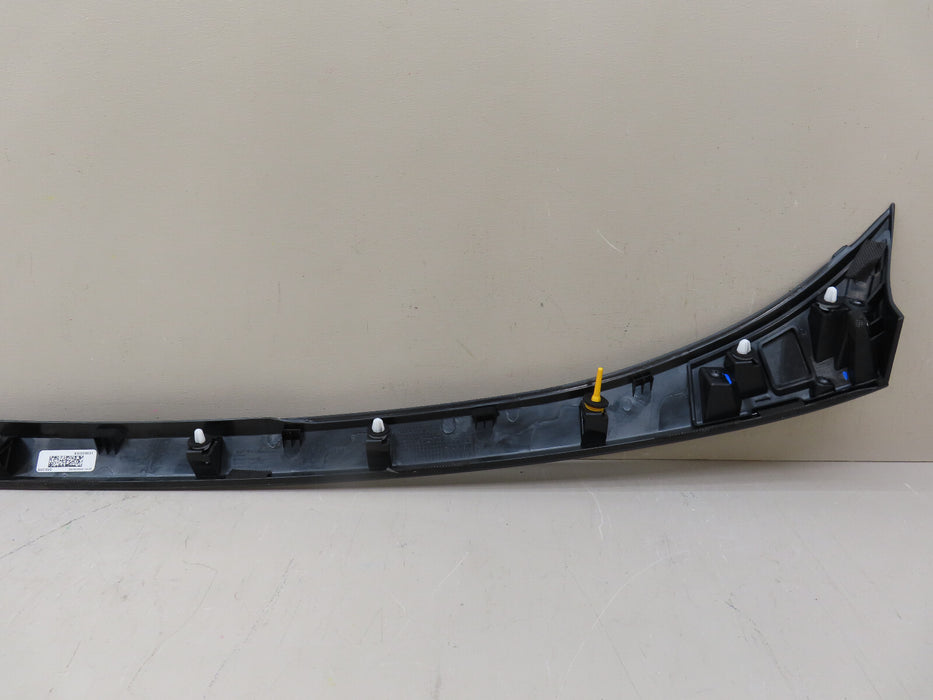 2021 2022 HYUNDAI SANTA FE REAR TAILGATE GARNISH MOLDING OEM