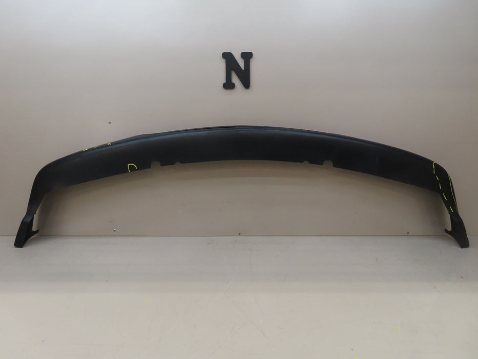 2005 2006 CHEVROLET SUBURBAN 1500,2500 TAHOE FRONT BUMPER COVER GM316-1BA