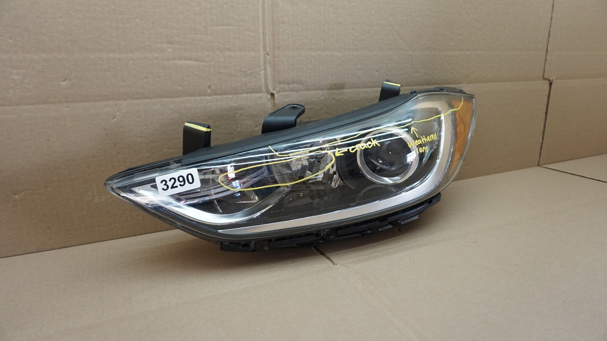 2017-2018 HYUNDAI ELANTRA FRONT LEFT DRIVER SIDE HEADLIGHT HALOGEN HEADLAMP OEM