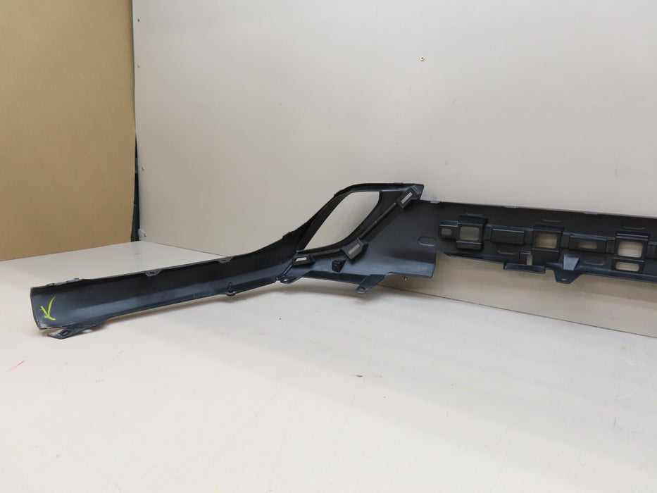 2020 2021 TOYOTA HIGHLANDER REAR LOWER BUMPER COVER OEM 52129-0E110
