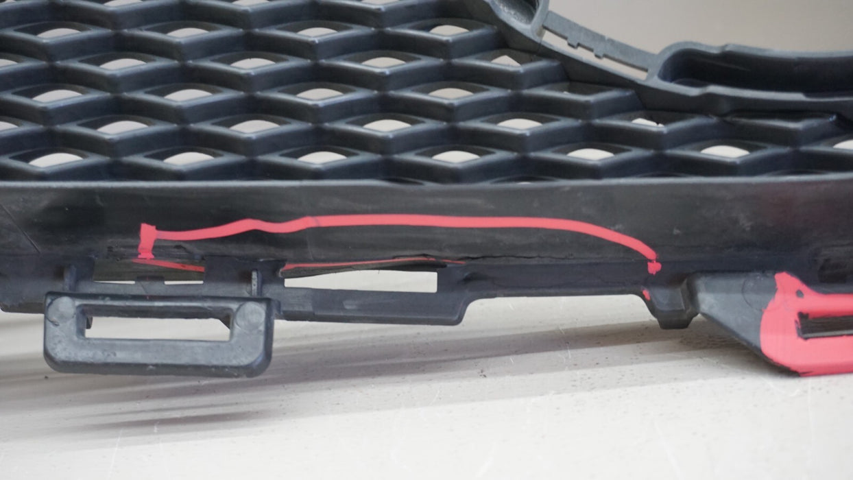 2017-2019 MERCEDES E300 E400 W213 FRONT UPPER RADIATOR GRILLE OEM A2138880223