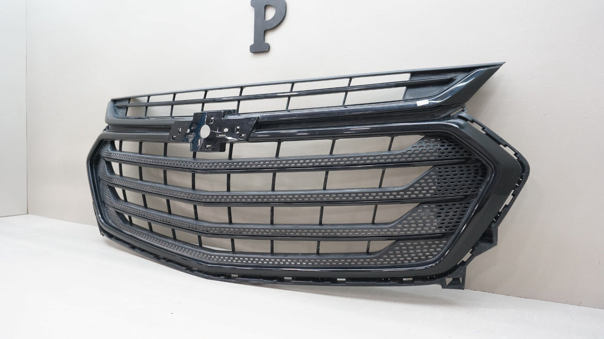 2018-2020 CHEVROLET TRAVERSE FRONT UPPER RADIATOR GRILLE GRILL OEM 23376131