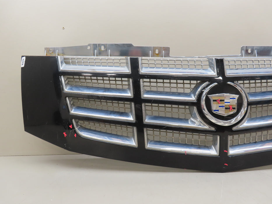 2007-2014 CADILLAC ESCALADE FRONT UPPER MAIN GRILLE OEM 20824253
