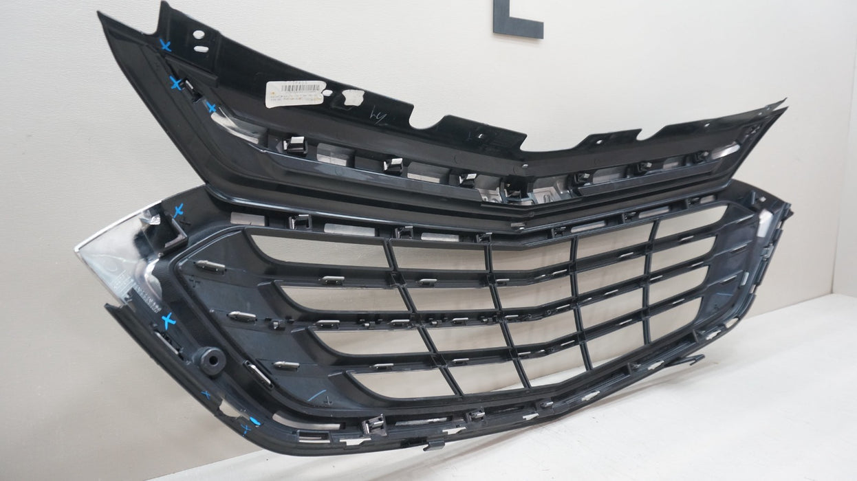 2018-2021 CHEVROLET EQUINOX FRONT UPPER RADIATOR GRILLE OEM 94150736