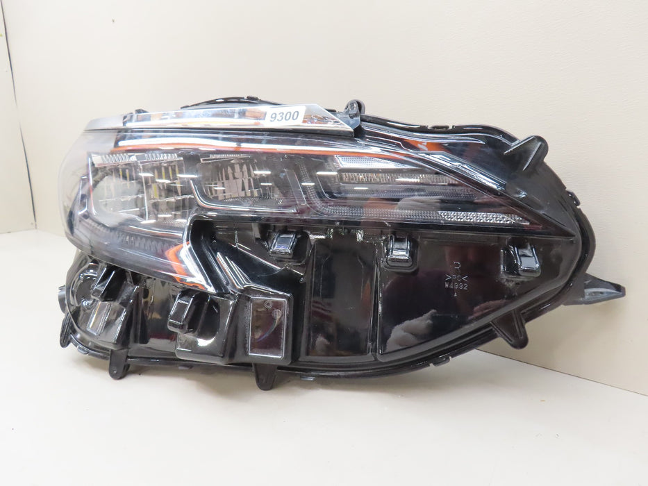 2021-2024 TOYOTA SIENNA FRONT RIGHT PASSENGER HEADLIGHT LED OEM 9300