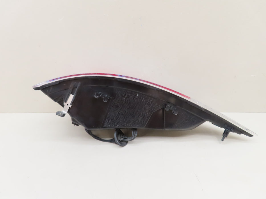2020-2024 LINCOLN AVIATOR REAR RIGHT PASSENGER TAIL LIGHT OUTER OEM