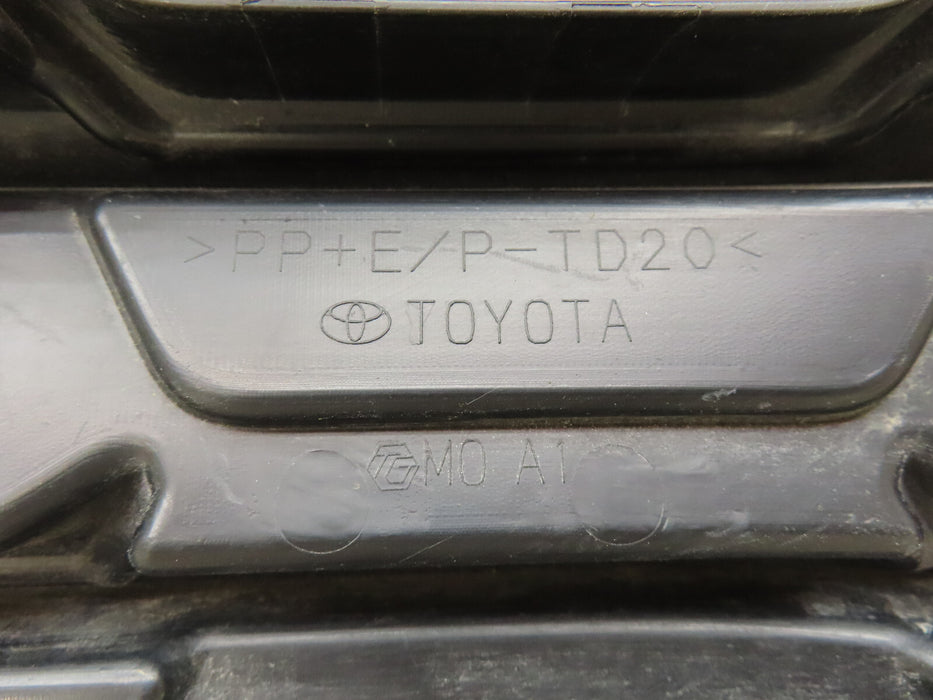 2024 2025 TOYOTA GRAND HIGHLANDER FRONT RADIATOR GRILL GRILLE OEM