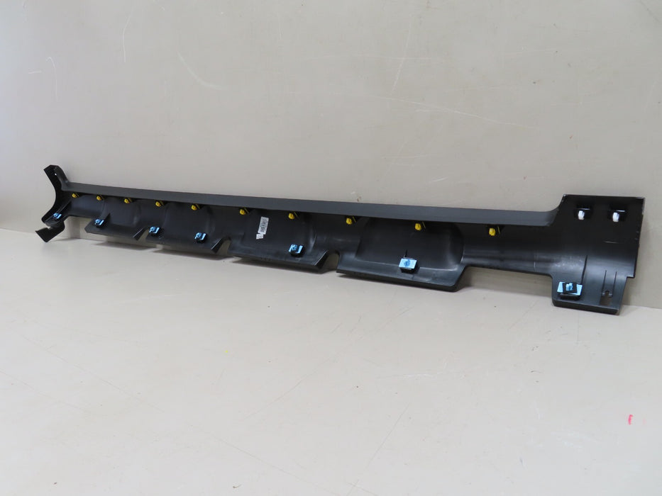 2020-2021 HYUNDAI VENUE LEFT ROCKER SKIRT MOLDING COVER PANEL OEM 87751-K2000