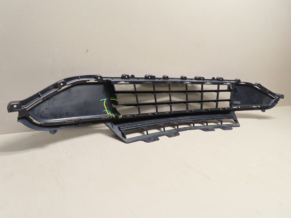2016-2020 CHEVROLET TRAVERSE FRONT LOWER GRILLE GRILL OEM P# 84402021
