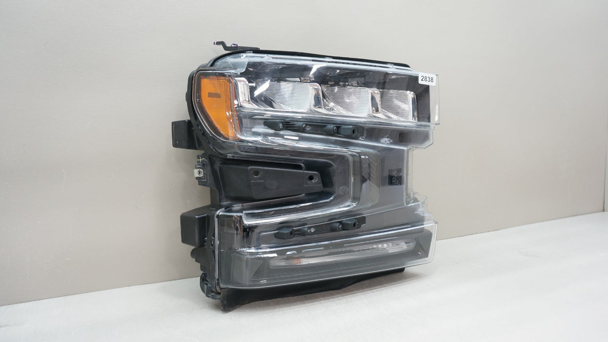 2019-2022 CHEVROLET SILVERADO 1500 FRONT RIGHT SIDE LED HEADLIGHT OEM 84879164
