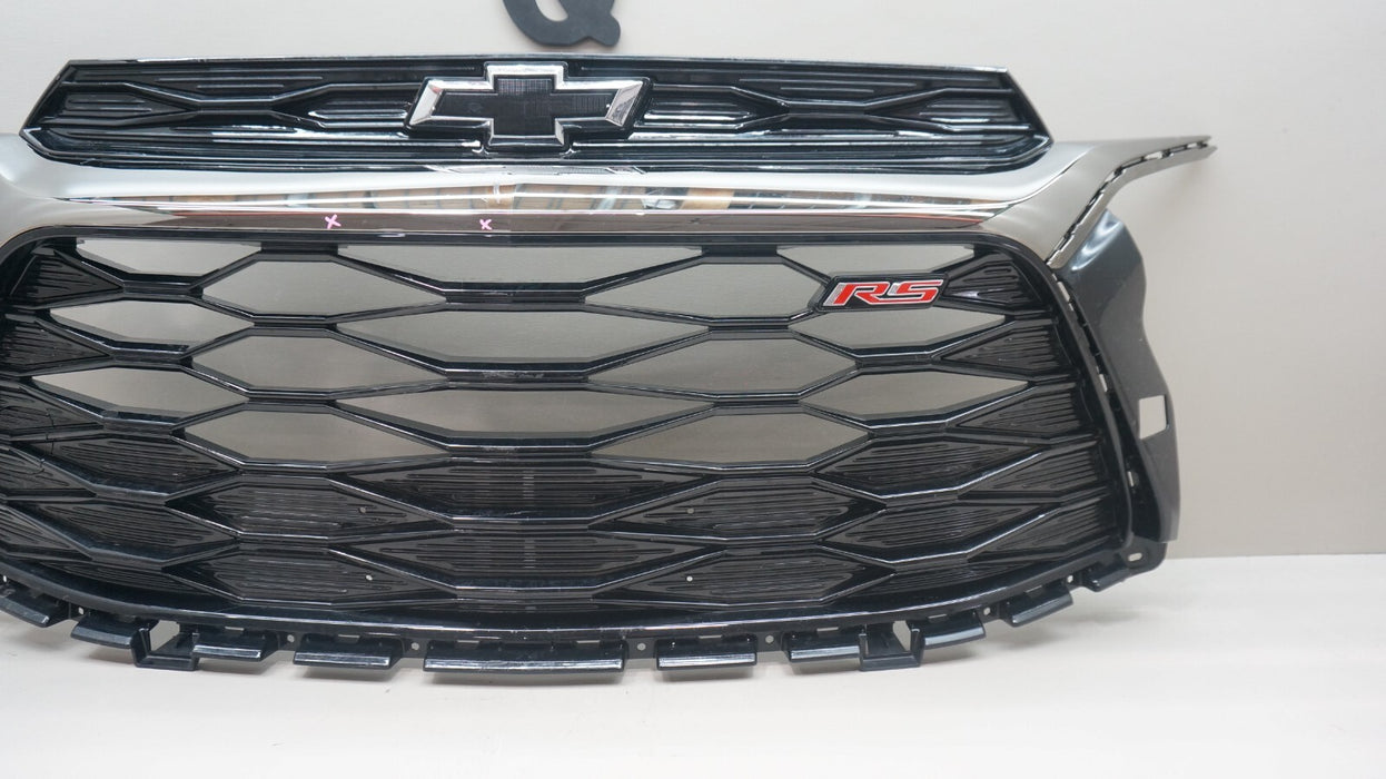 2021-2023 CHEVROLET TRAILBLAZER FRONT BUMPER RADIATOR GRILLE OEM 42797386S
