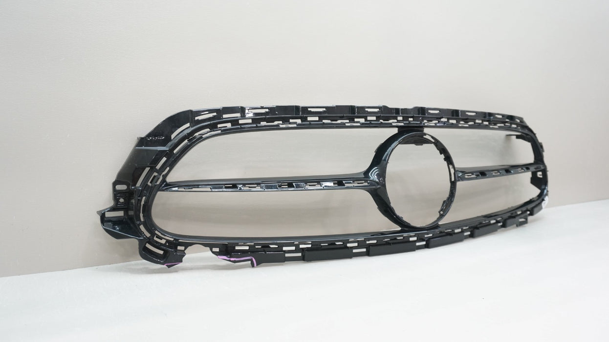 2021-2023 MERCEDES-BENZ E-CLASS W213 FRONT BUMPER GRILLE FRAME OEM A2388883100