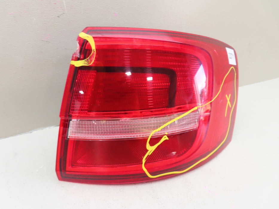 2016-2018 VOLKSWAGEN JETTA REAR RIGHT PASSENGER SIDE OUTER TAIL LIGHT LAMP OEM