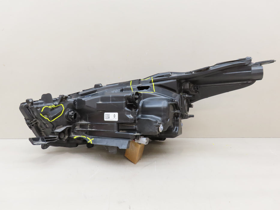 2020 2021 2022 TOYOTA HIGHLANDER FRONT RIGHT PASSENGER HEADLIGHT LED OEM