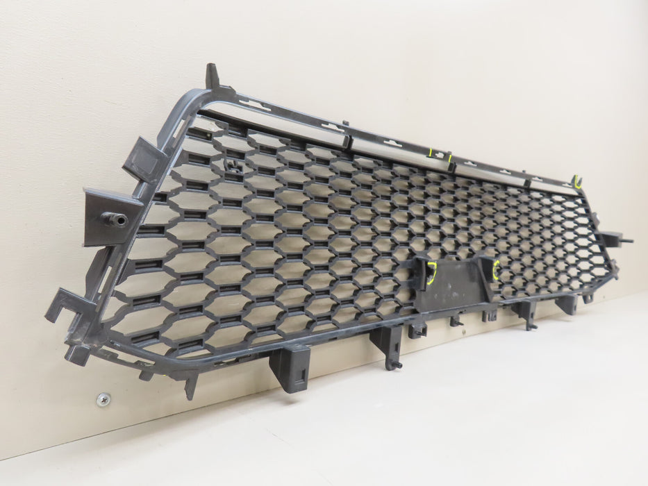 2022-2024 JEEP GRAND CHEROKEE FRONT BUMPER LOWER GRILL GRILLE OEM