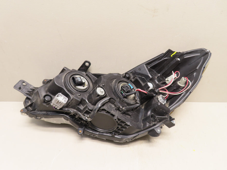 2012-2016 SUBARU IMPREZA RIGHT PASSENGER SIDE HEADLIGHT HALOGEN OEM