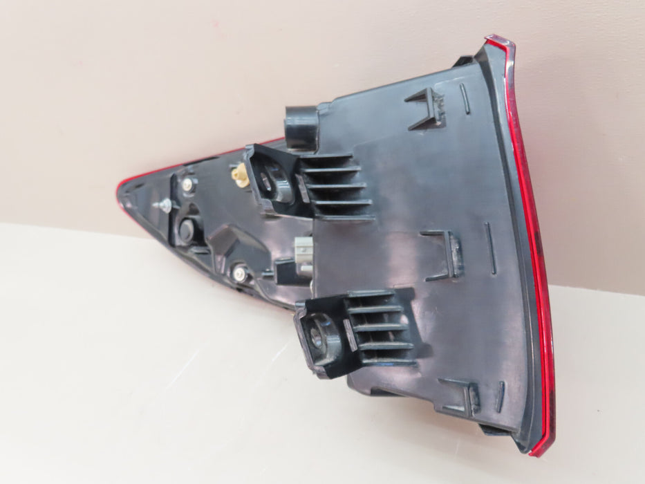 2018 2019 2020 2021 HONDA ODYSSEY REAR RIGHT PASSENGER OUTER TAIL LIGHT OEM