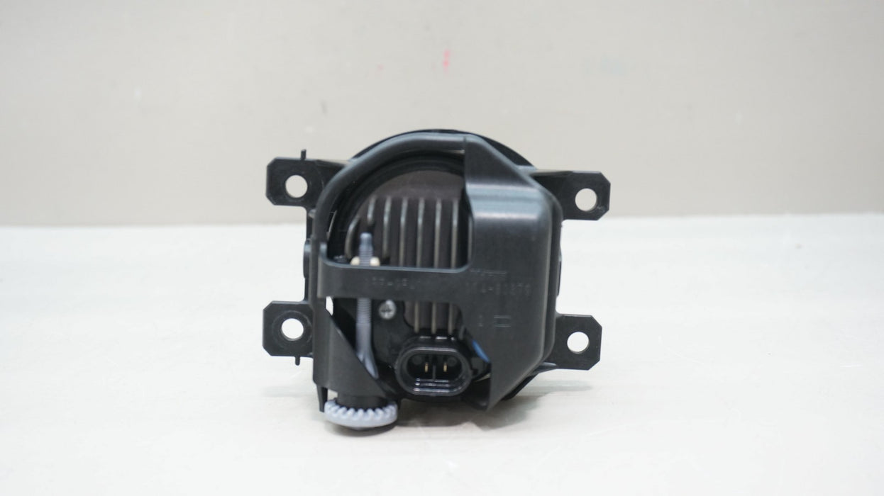 2018-2024 SUBARU MULTIPLE MODEL FRONT RIGHT PASSENGER SIDE FOG LIGHT OEM