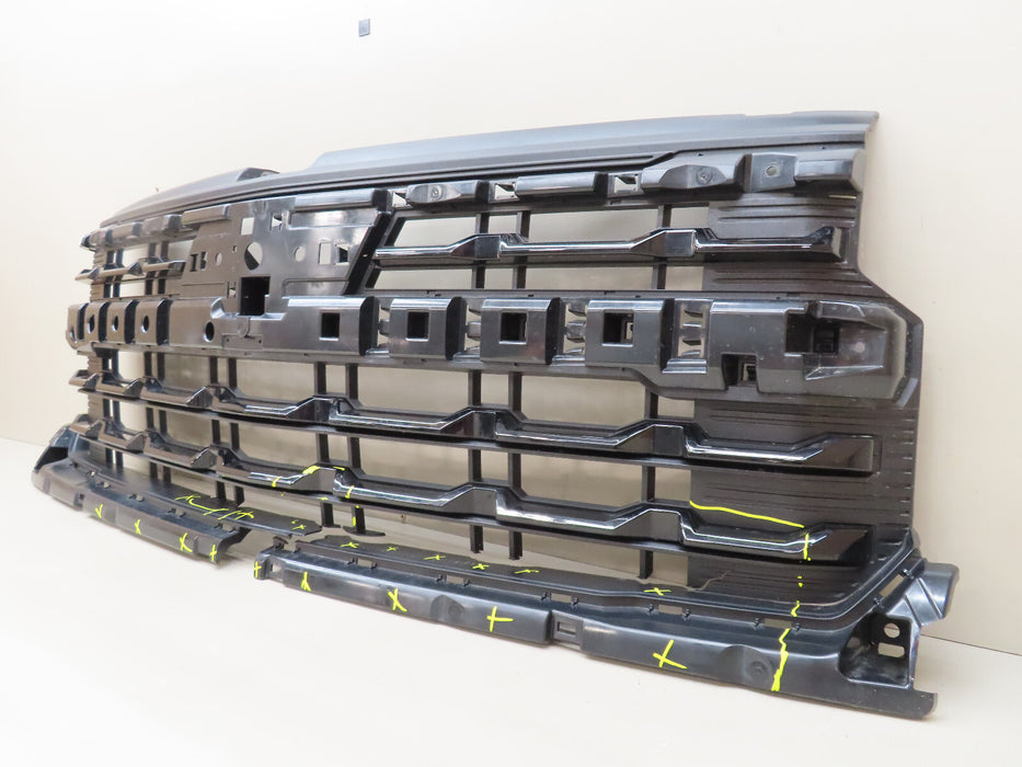 2022 2023 CHEVROLET SILVERADO 1500 FRONT RADIATOR GRILLE GRILL OEM 85104804